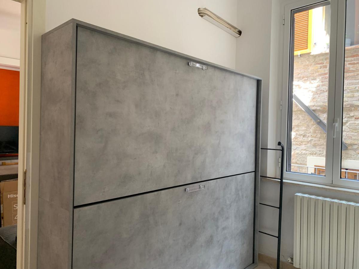 Appartement Casa Tangerina à Pesaro Extérieur photo