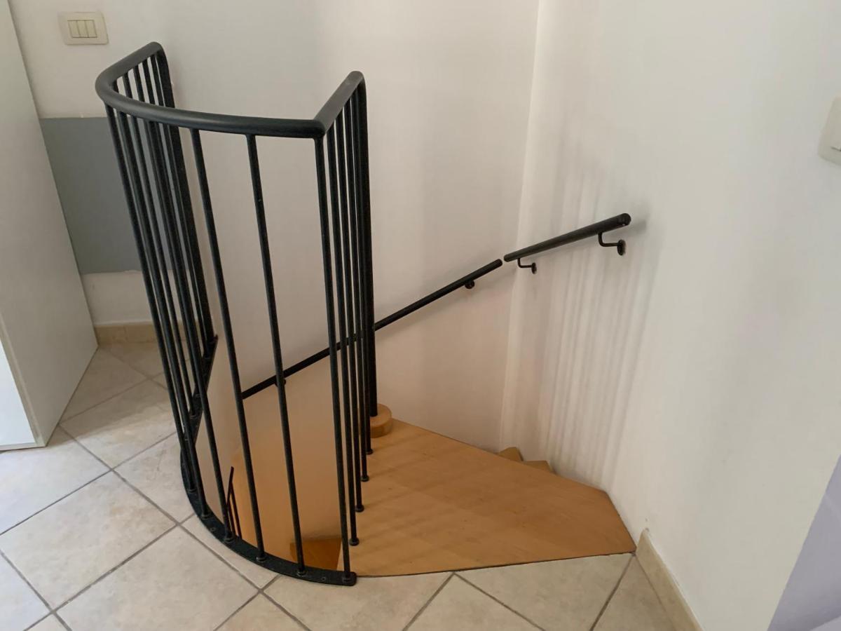 Appartement Casa Tangerina à Pesaro Extérieur photo