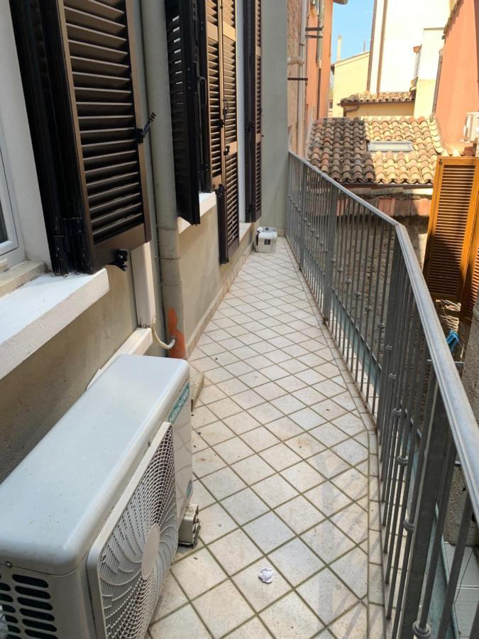 Appartement Casa Tangerina à Pesaro Extérieur photo