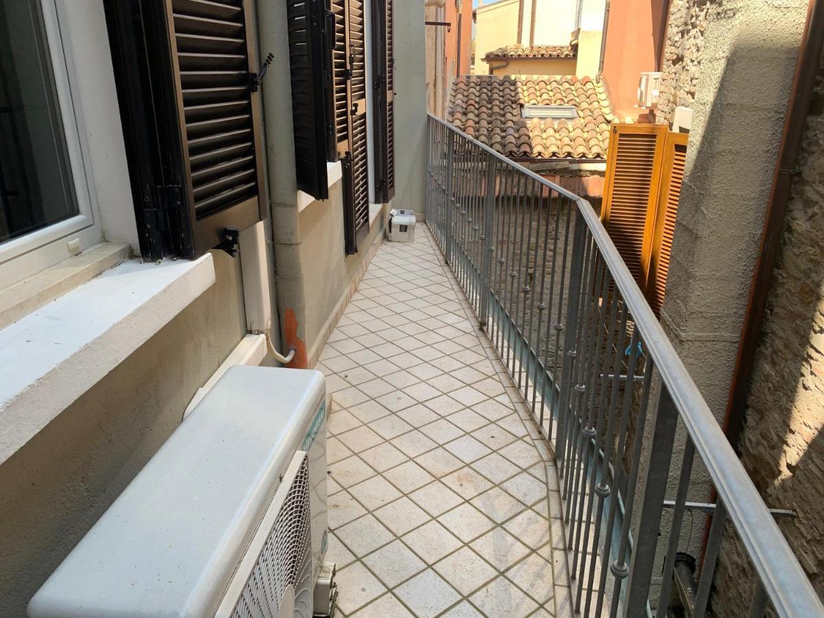 Appartement Casa Tangerina à Pesaro Extérieur photo